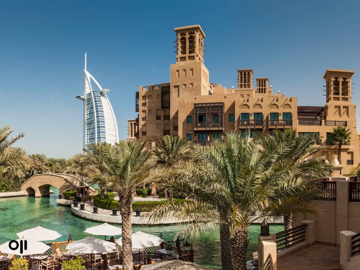 How Smart Locks Simplify Check-ins in UAE Hotels