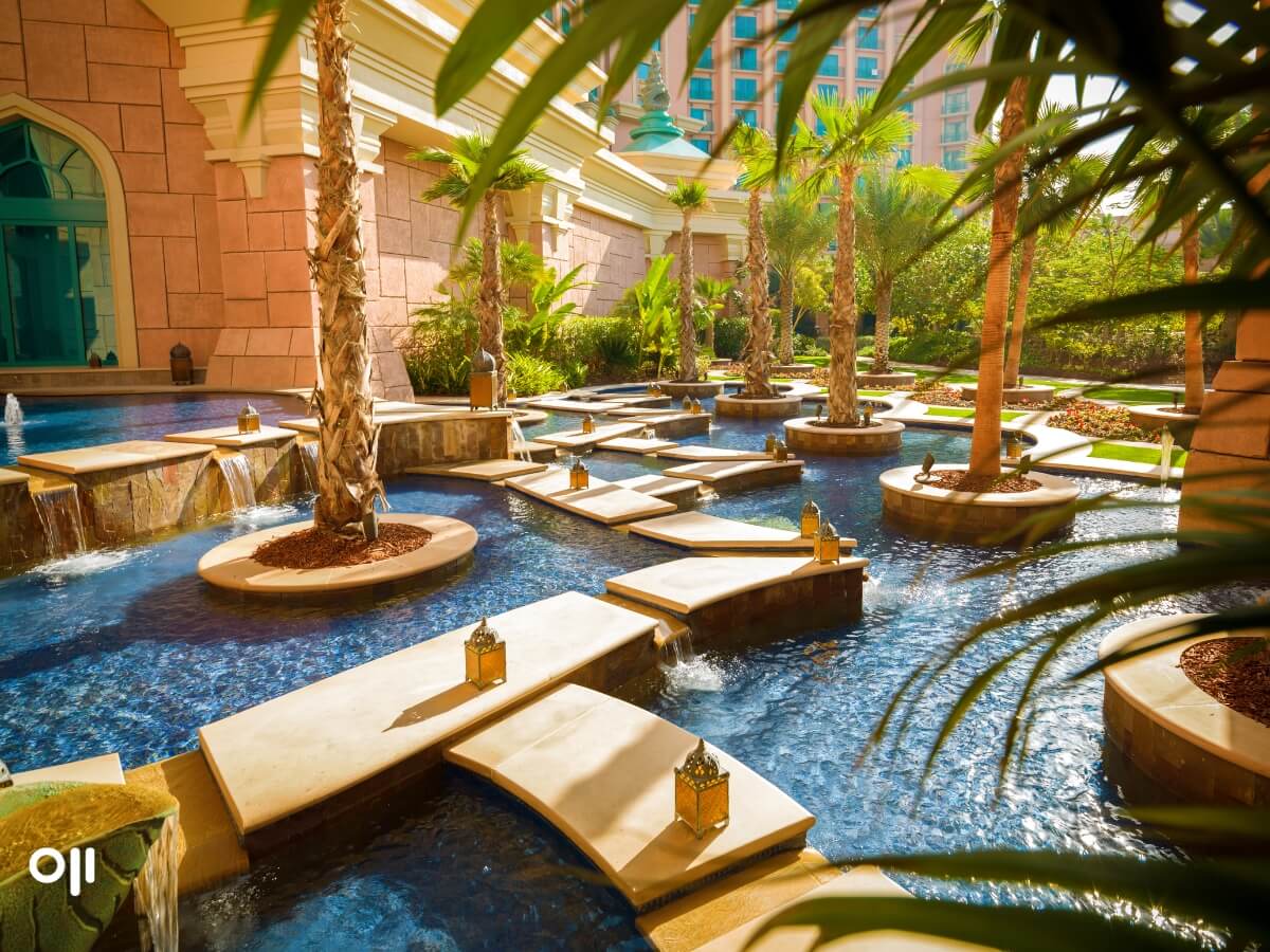 How Smart Locks Enhance UAE's Luxury Hotel Experiences